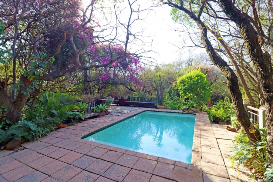 4 Bedroom Property for Sale in Hartbeespoort North West